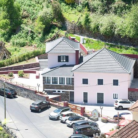 桑塔纳Casa Do Ribeiro Frio别墅 外观 照片