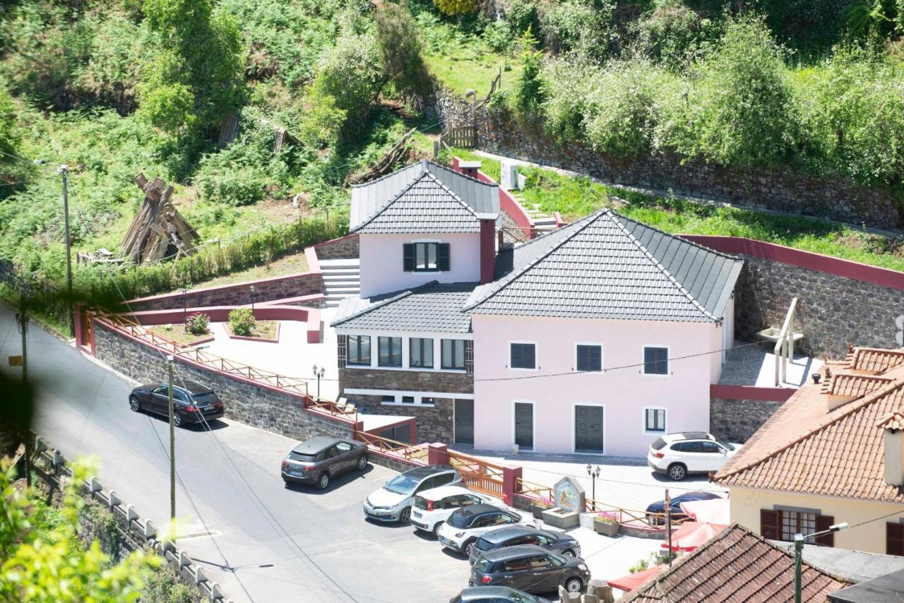 桑塔纳Casa Do Ribeiro Frio别墅 外观 照片